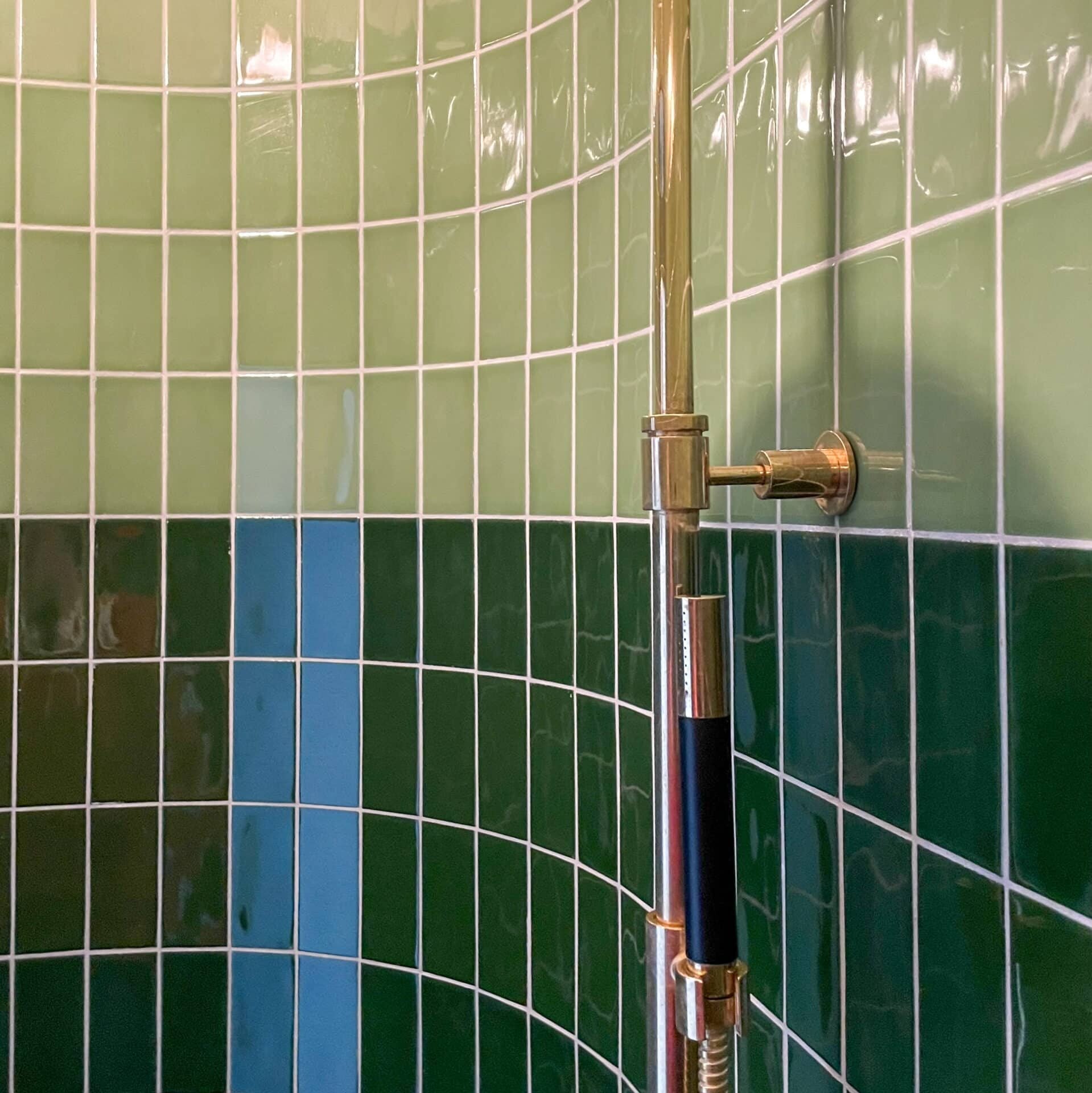 Grønne vintage XB vægfliser i rektangulære former