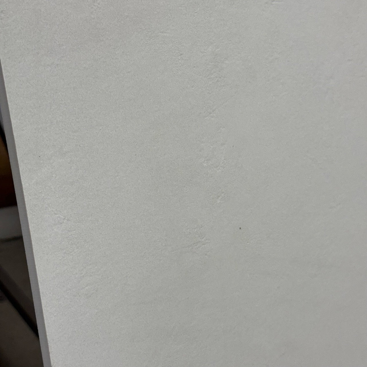 Pigmenta White - 60 x 120 cm (8,64 m2)