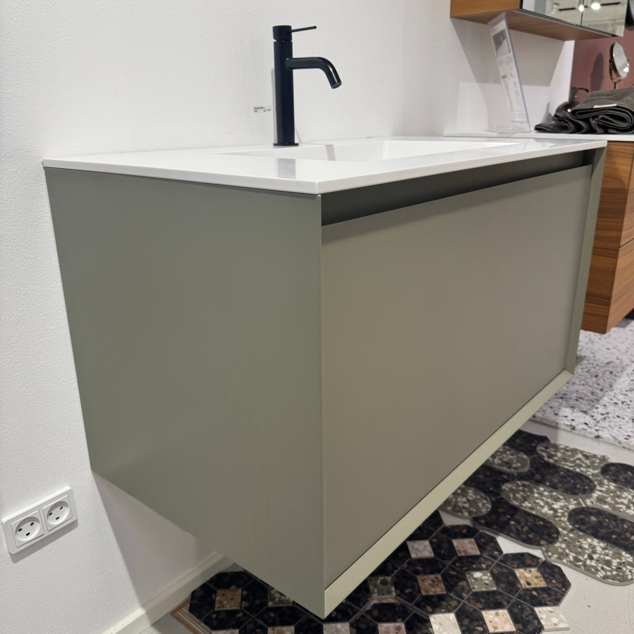 Outlet - Frame Oliva 90 cm - Udstillingsmodel