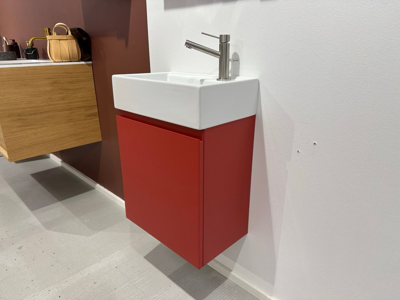 Milano 45cm inkl. spejlskab - Udstillingsmodeller