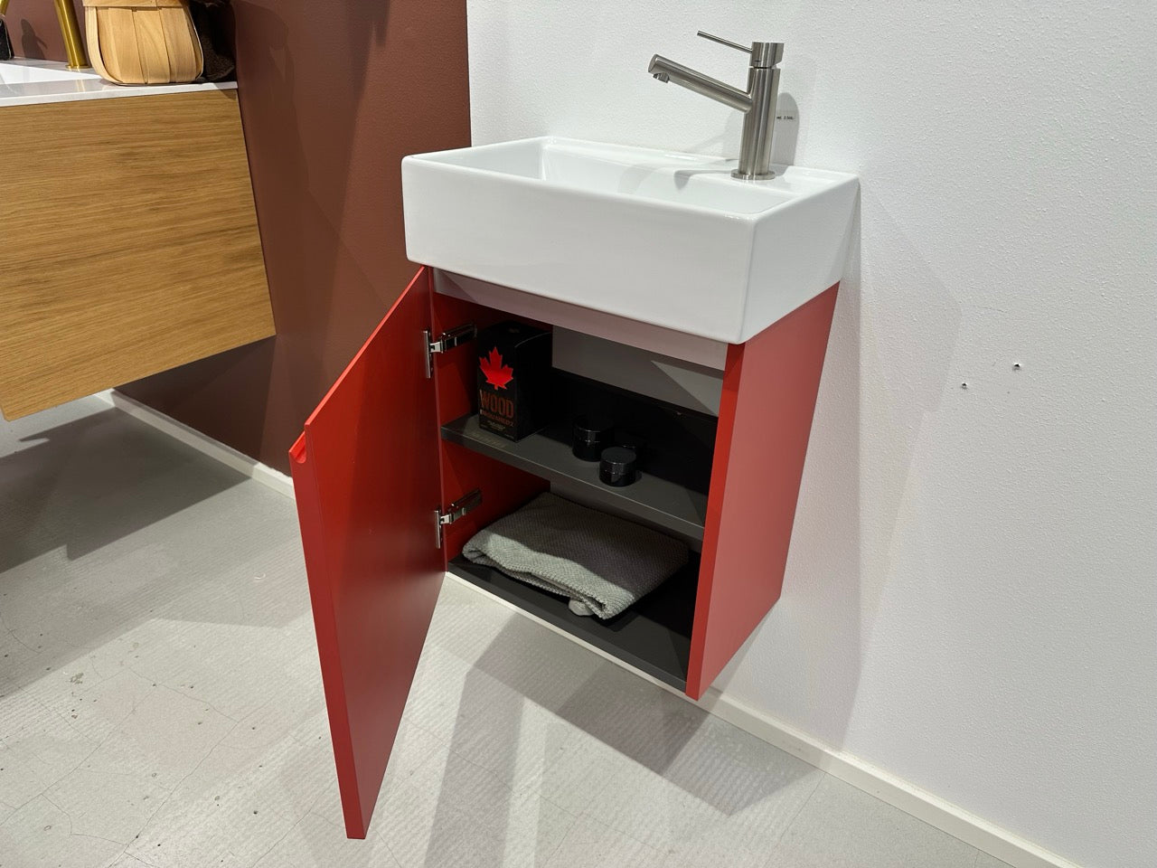 Milano 45cm inkl. spejlskab - Udstillingsmodeller