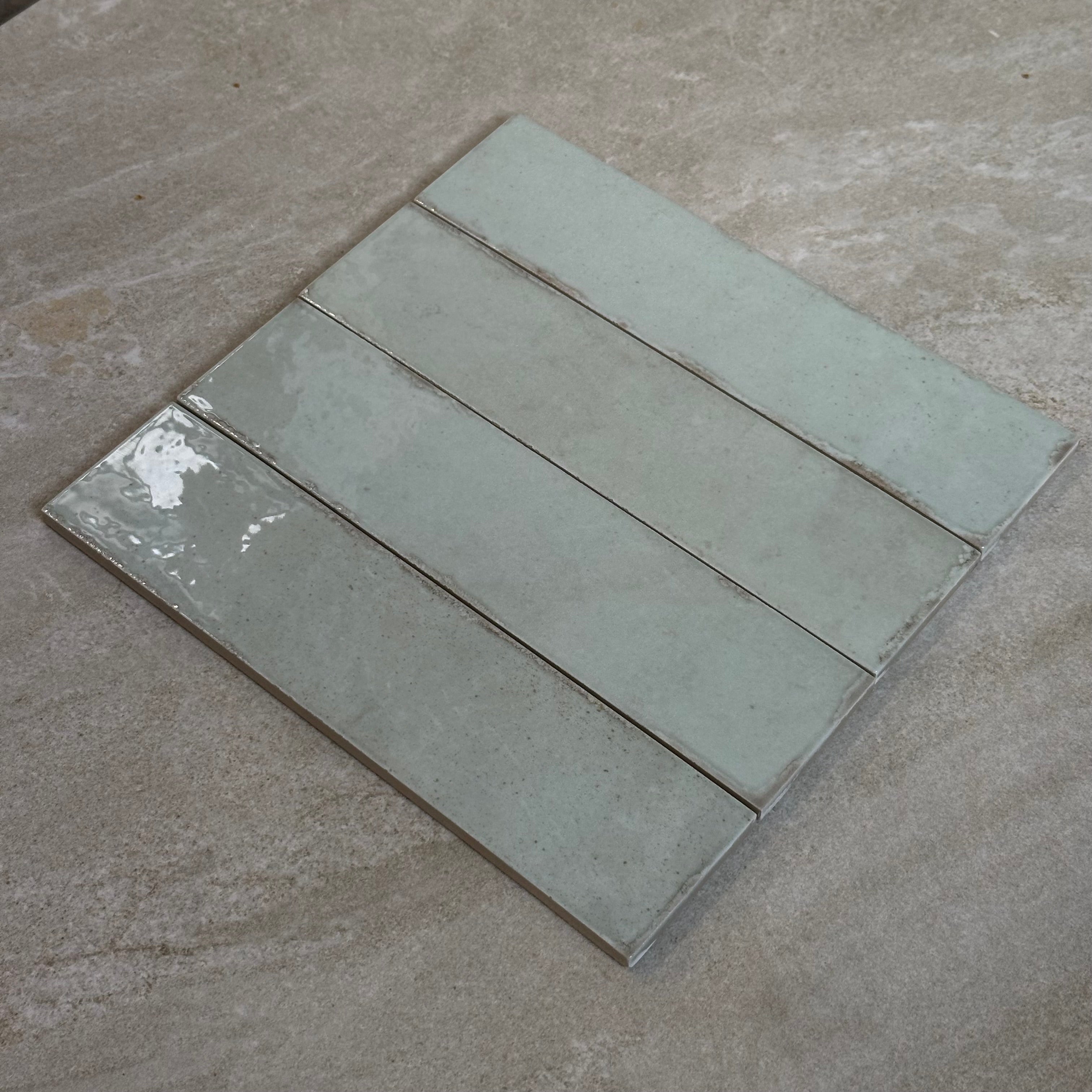 N.Y. Mint 6 x 24,6 cm (4 m2)