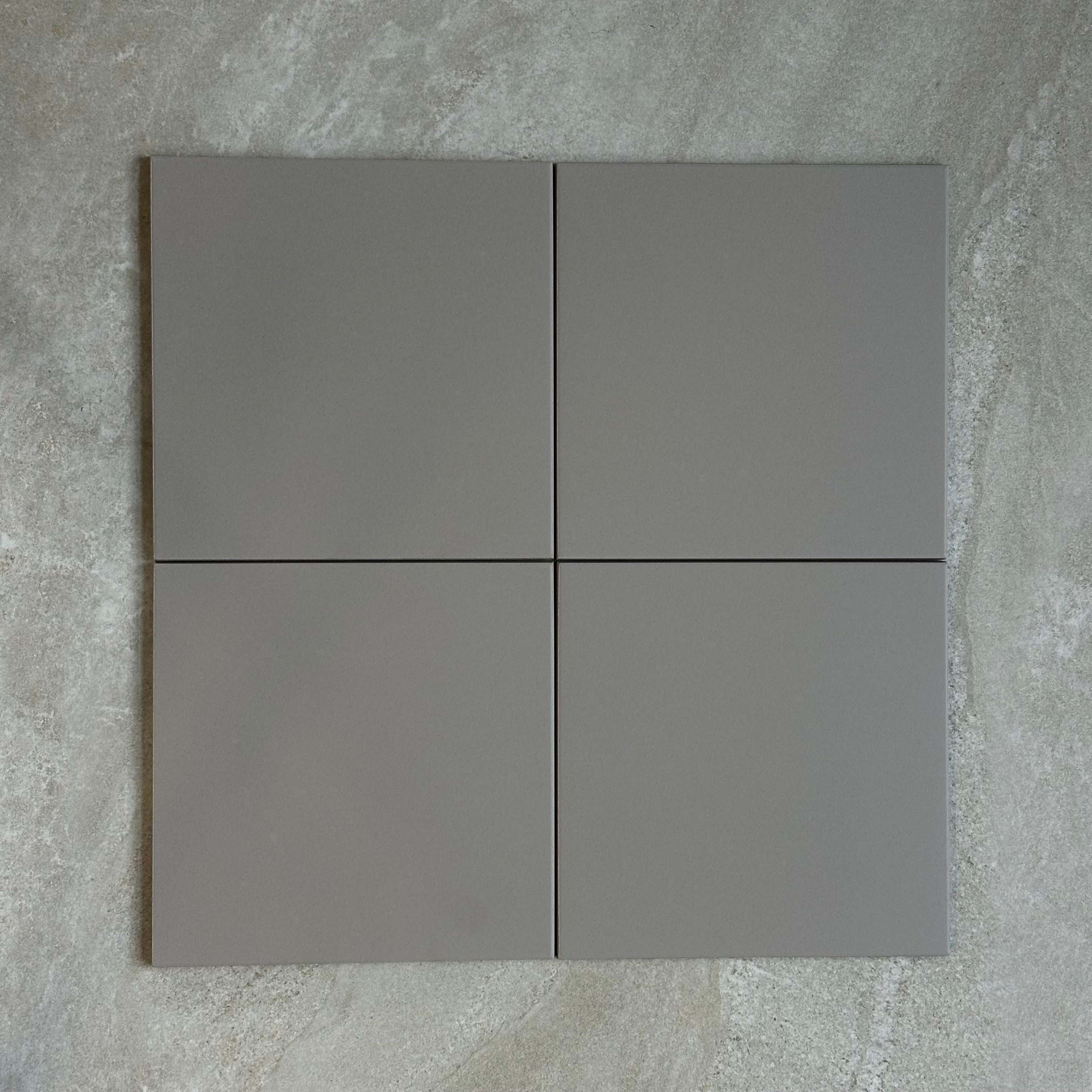Uni Grigio Perla - 20 x 20 cm (14,04 m2)