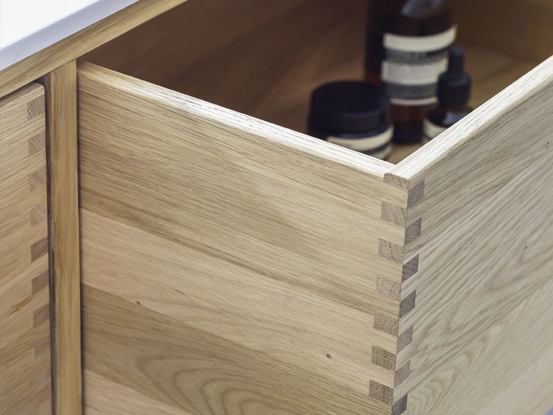 Nr. 4915 Snedker badmøbel 140 cm CENTER