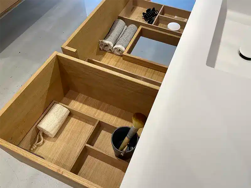 Nr. 4917 Snedker møbel 185cm CENTER