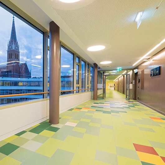 AB flisen i flere farver