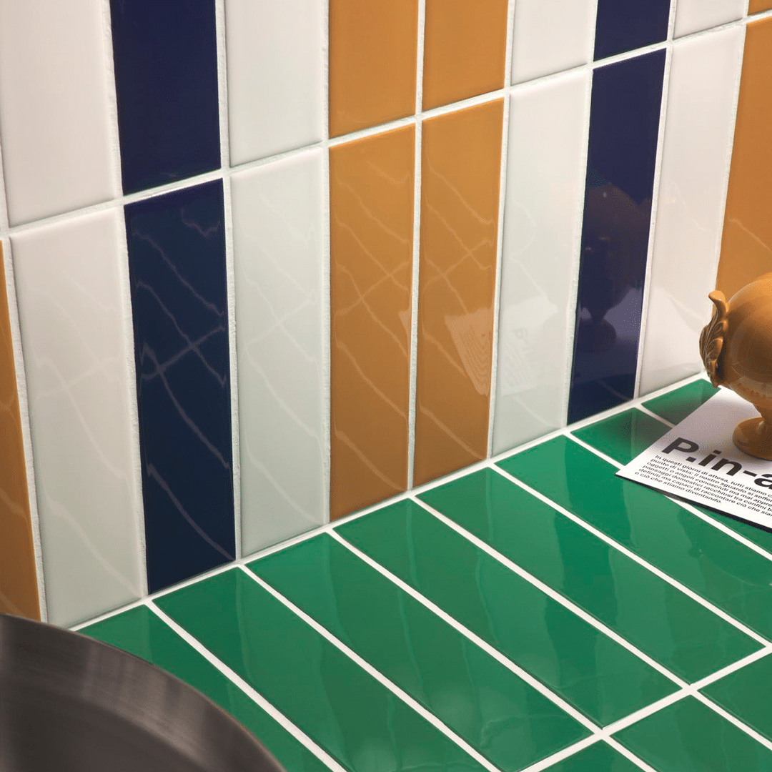 App flisen i farverne Green, Mustard, White og Ocean