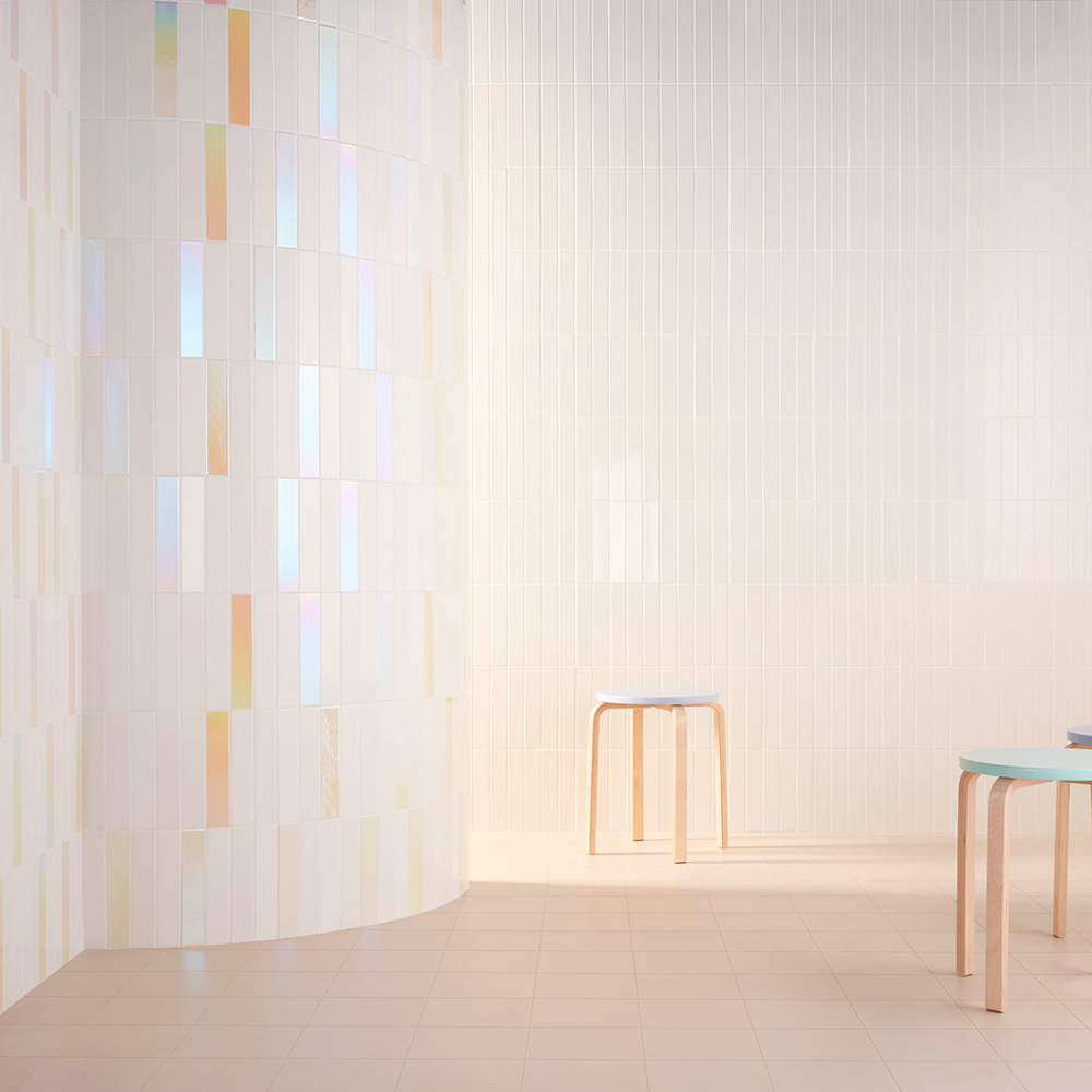 Hologram flisen i farven Candyfloss med overfalden hologram