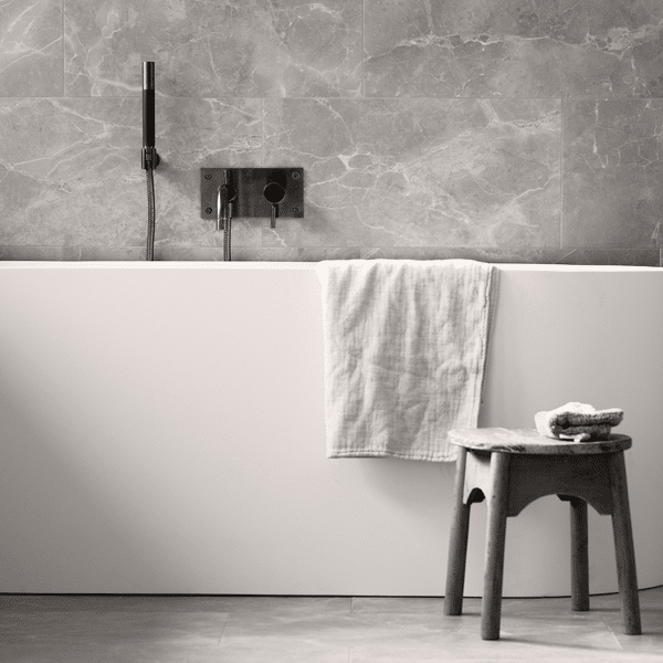 BOX026 i farven Black Chrome