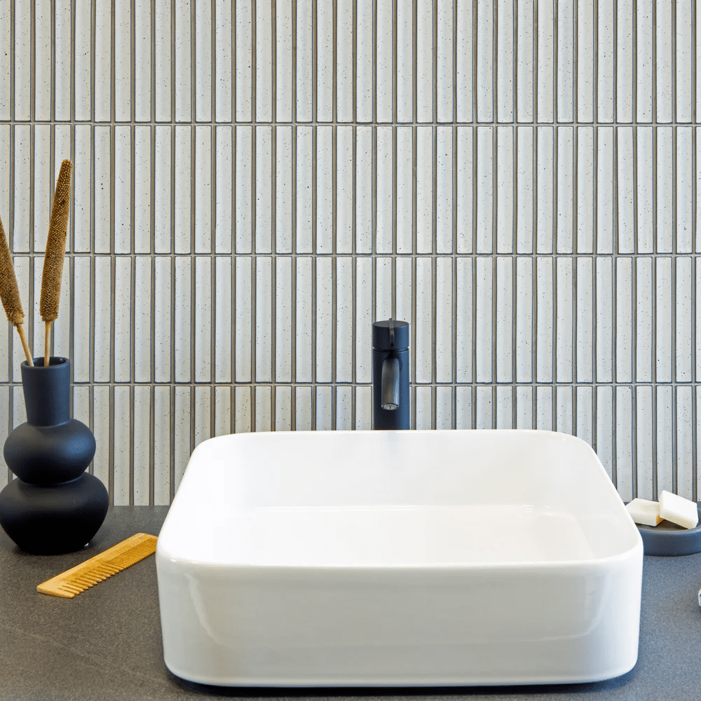 Kitkat C - Vintage Salt & Pebber