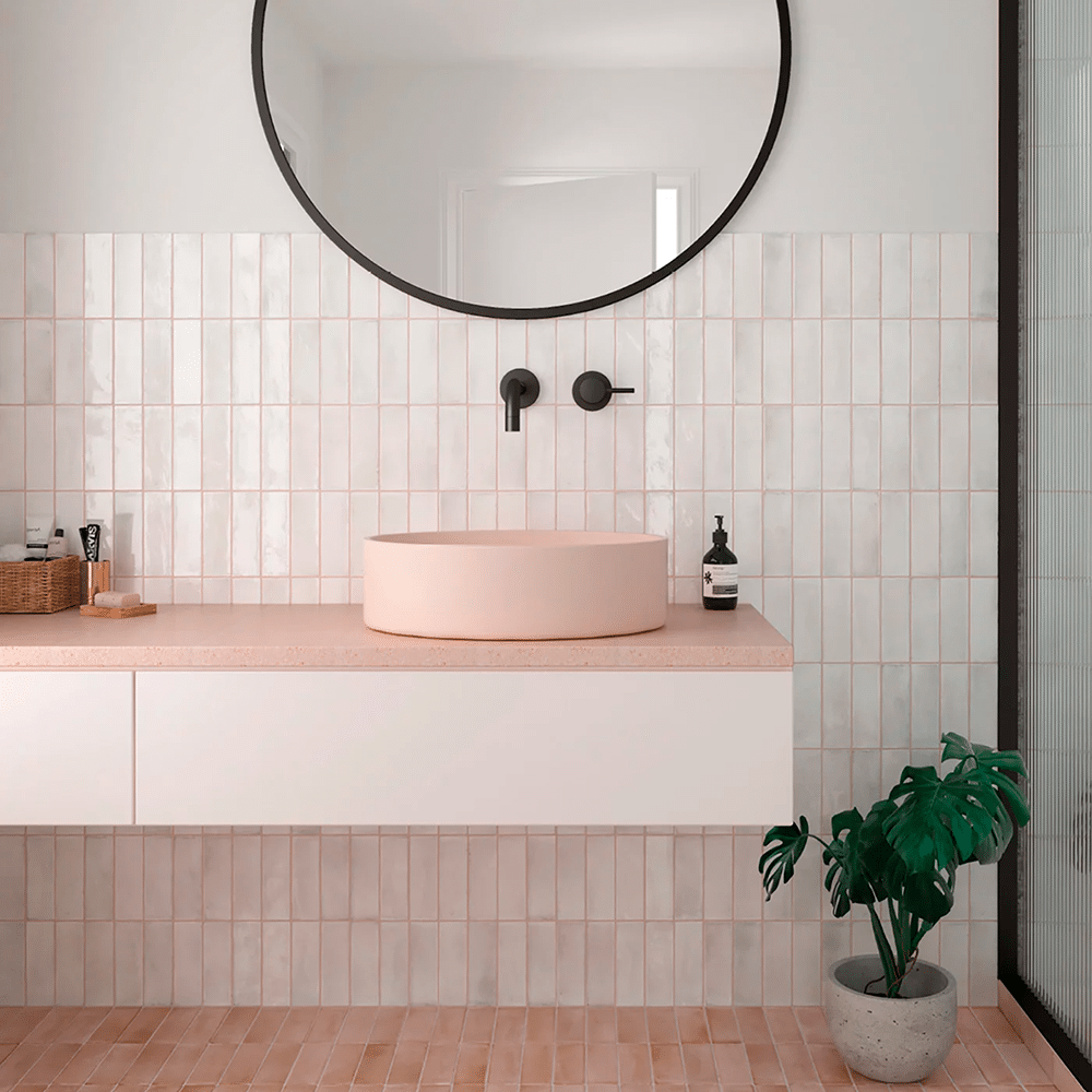 Cool blank i farven White