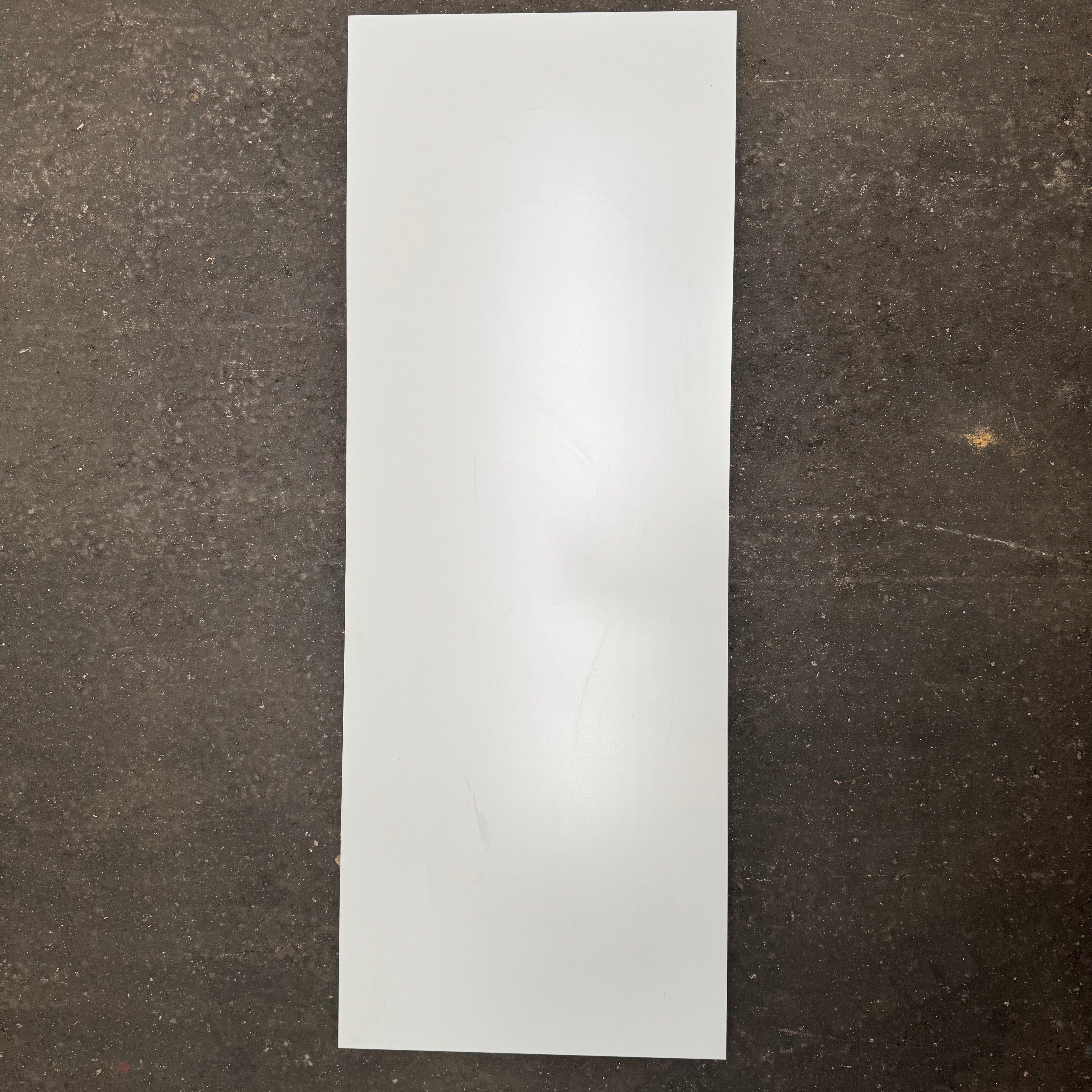 Hvid mat vægflise - 45 x 120 cm (12,83 m2)