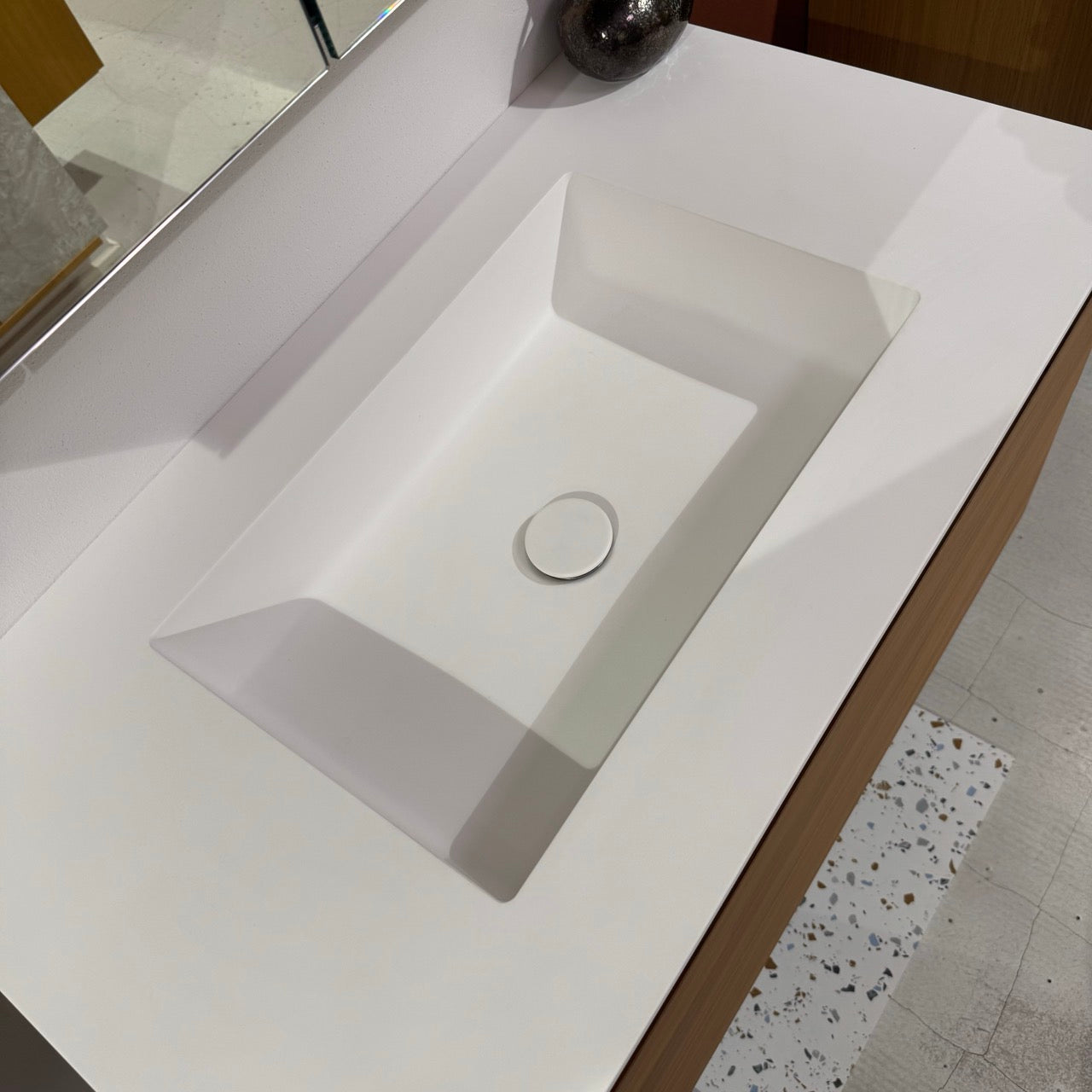 Outlet - Enzo 90 cm badmøbel inkl. spejlskab - Udstillingsmodeller