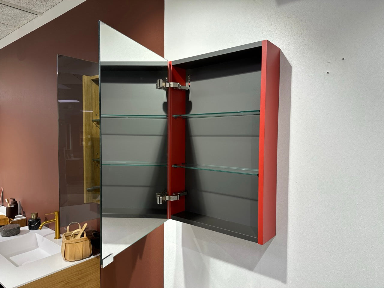 Milano 45cm inkl. spejlskab - Udstillingsmodeller