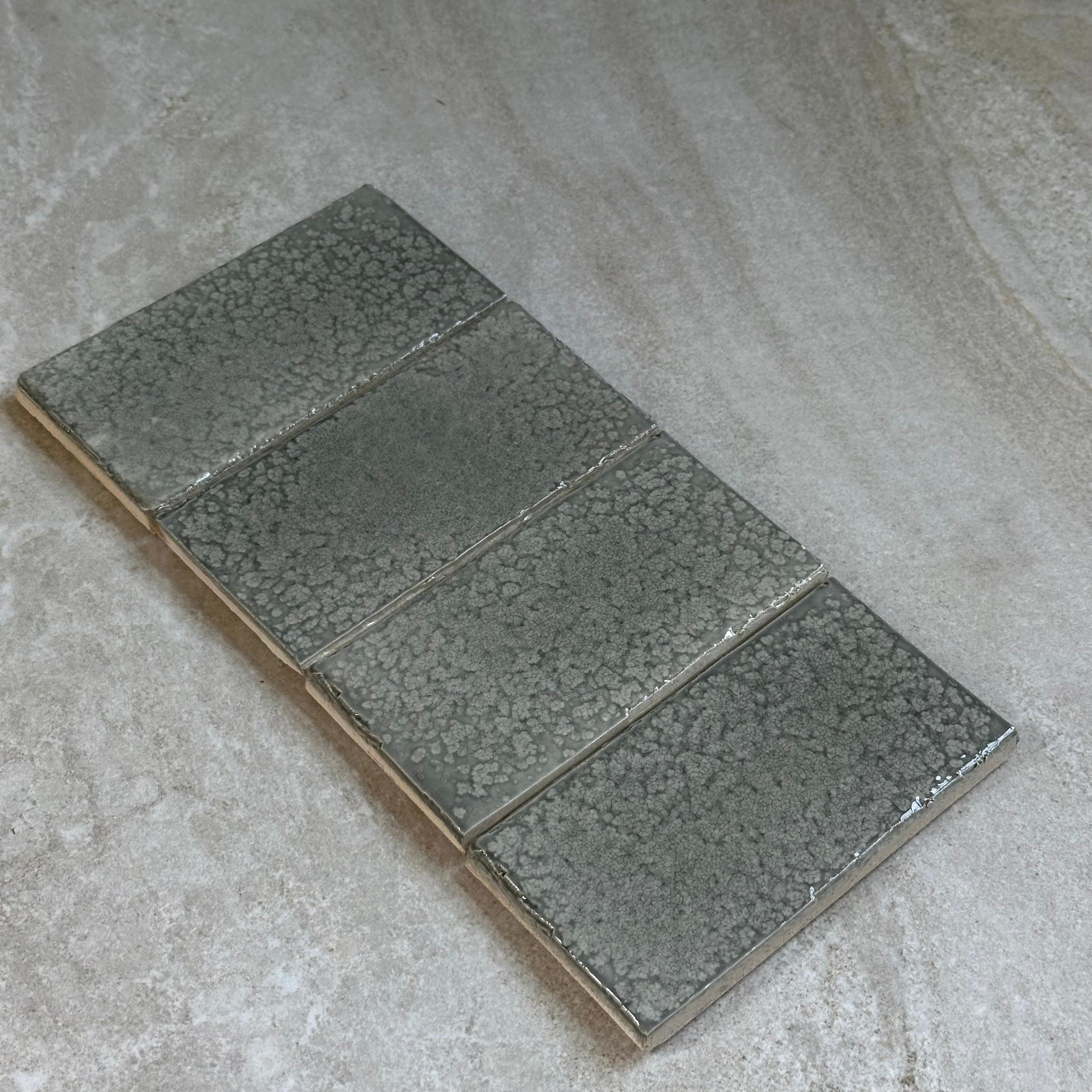 Lvstri Olive - 7,5 x 15 cm (0,94 m2)