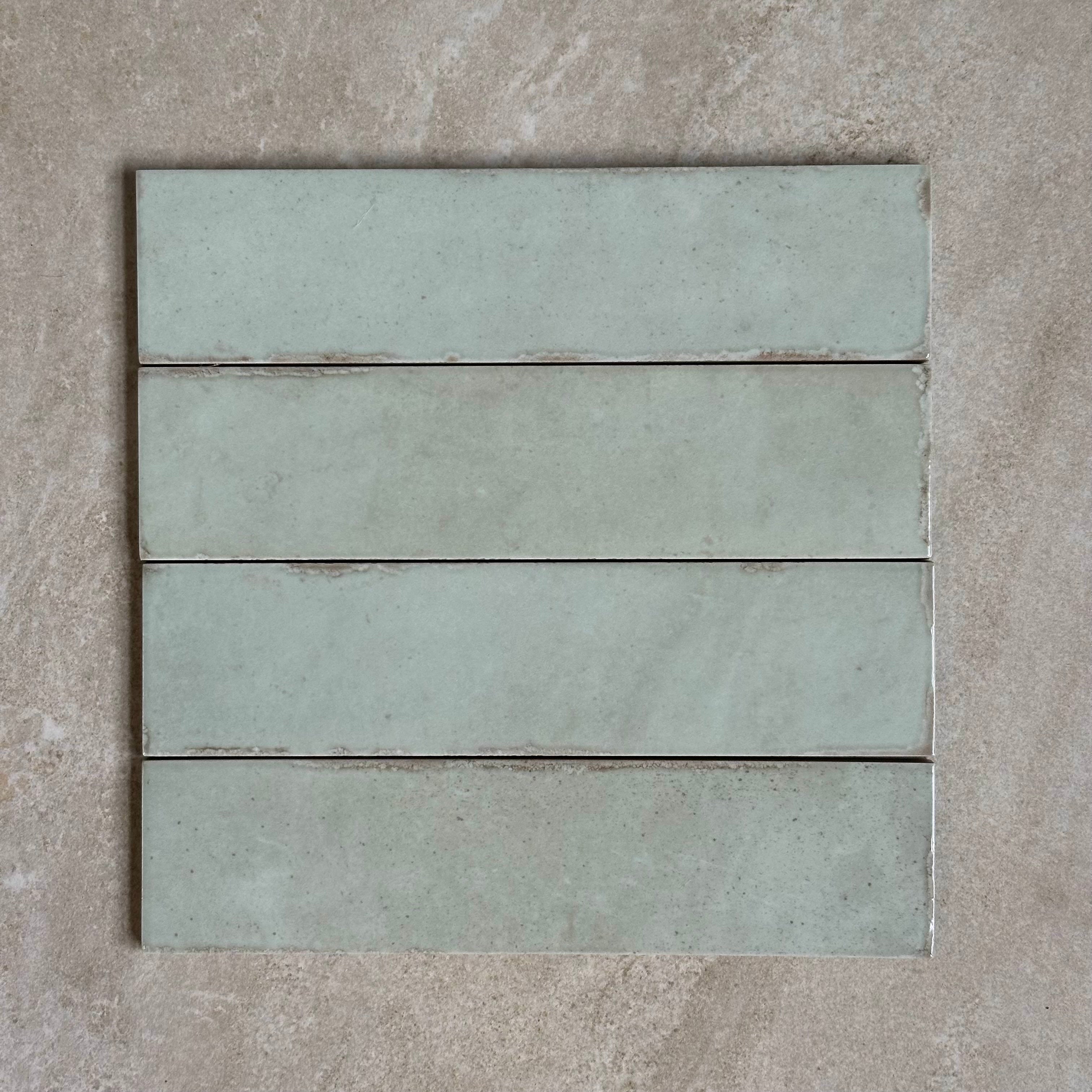 N.Y. Mint 6 x 24,6 cm (4 m2)