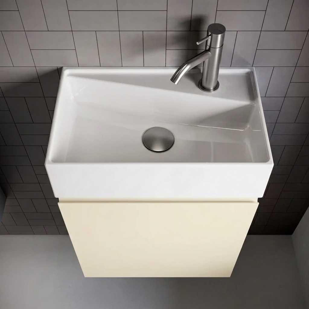 OUTLET - Milano 45 højrehængsel/J-greb 1 stk. RESTVARE