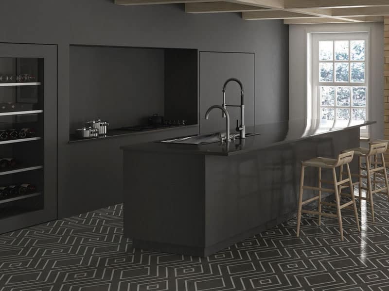 Terra Black Decor