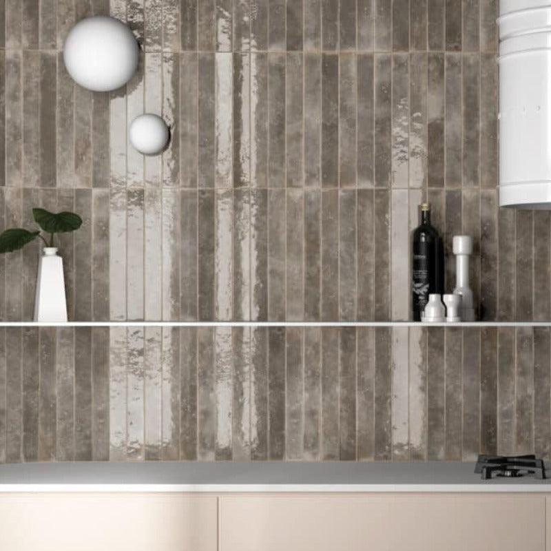 aflang blank vægflise i pearl