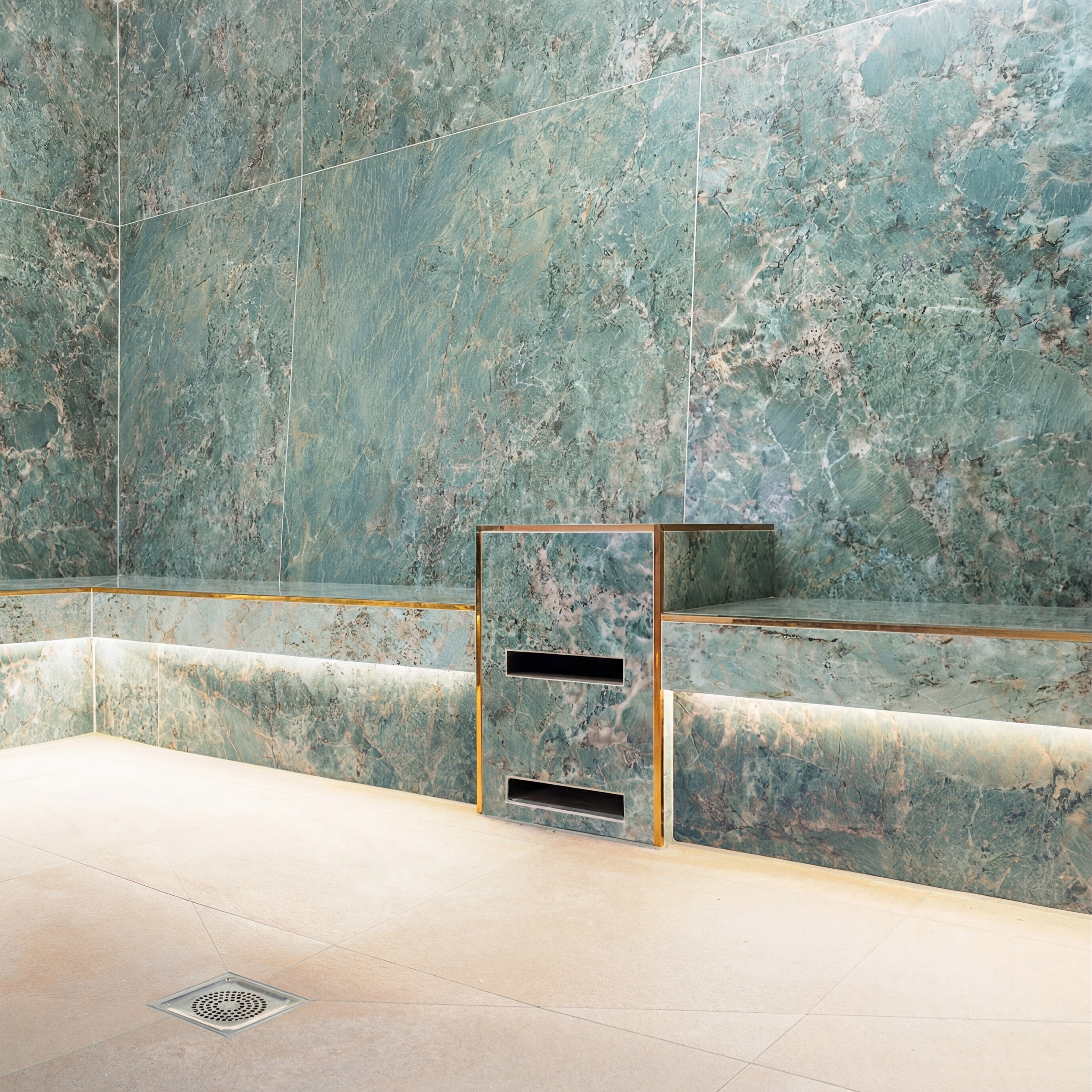 Dolomite Carib Green
