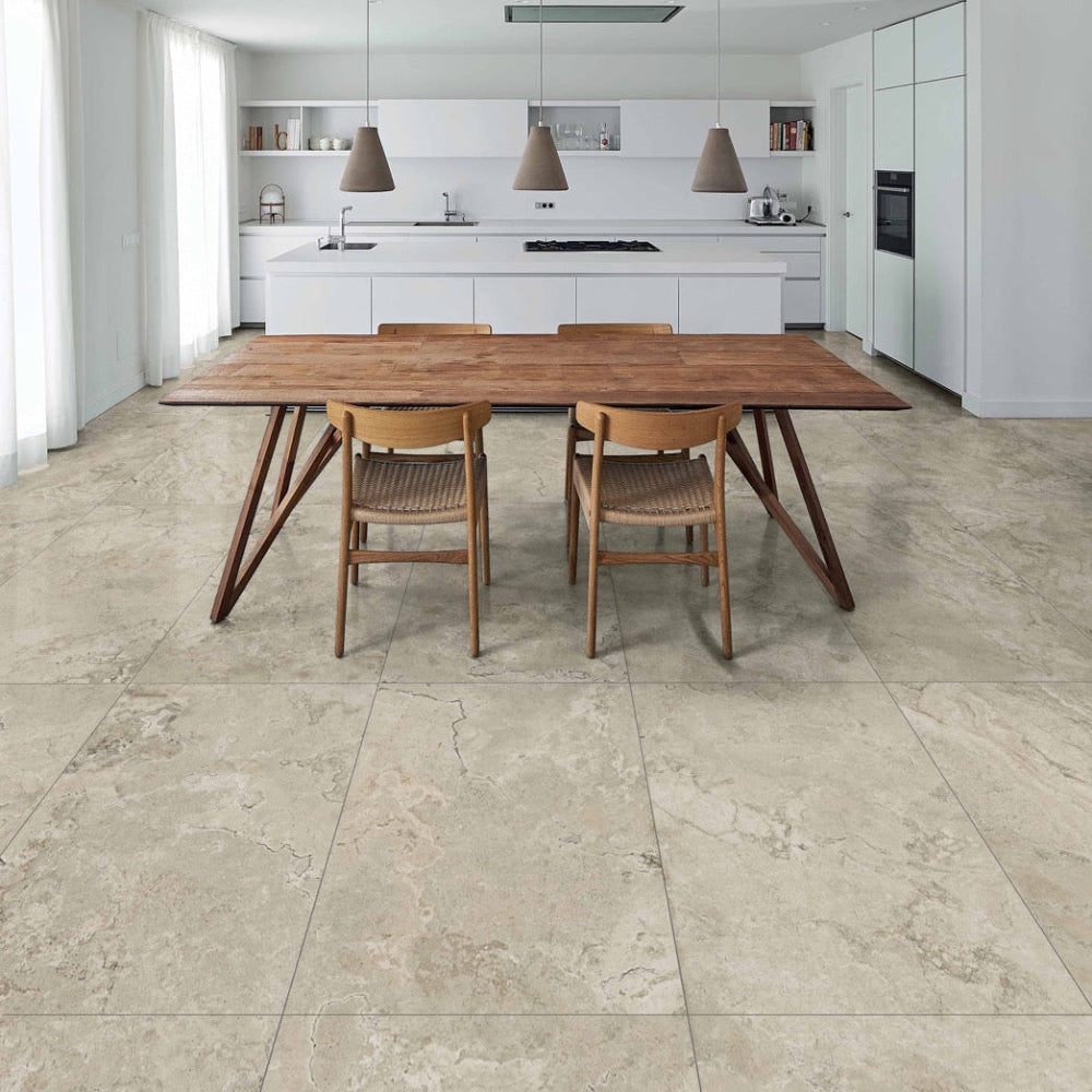 sand naturstenslook flise i keramisk materiale.