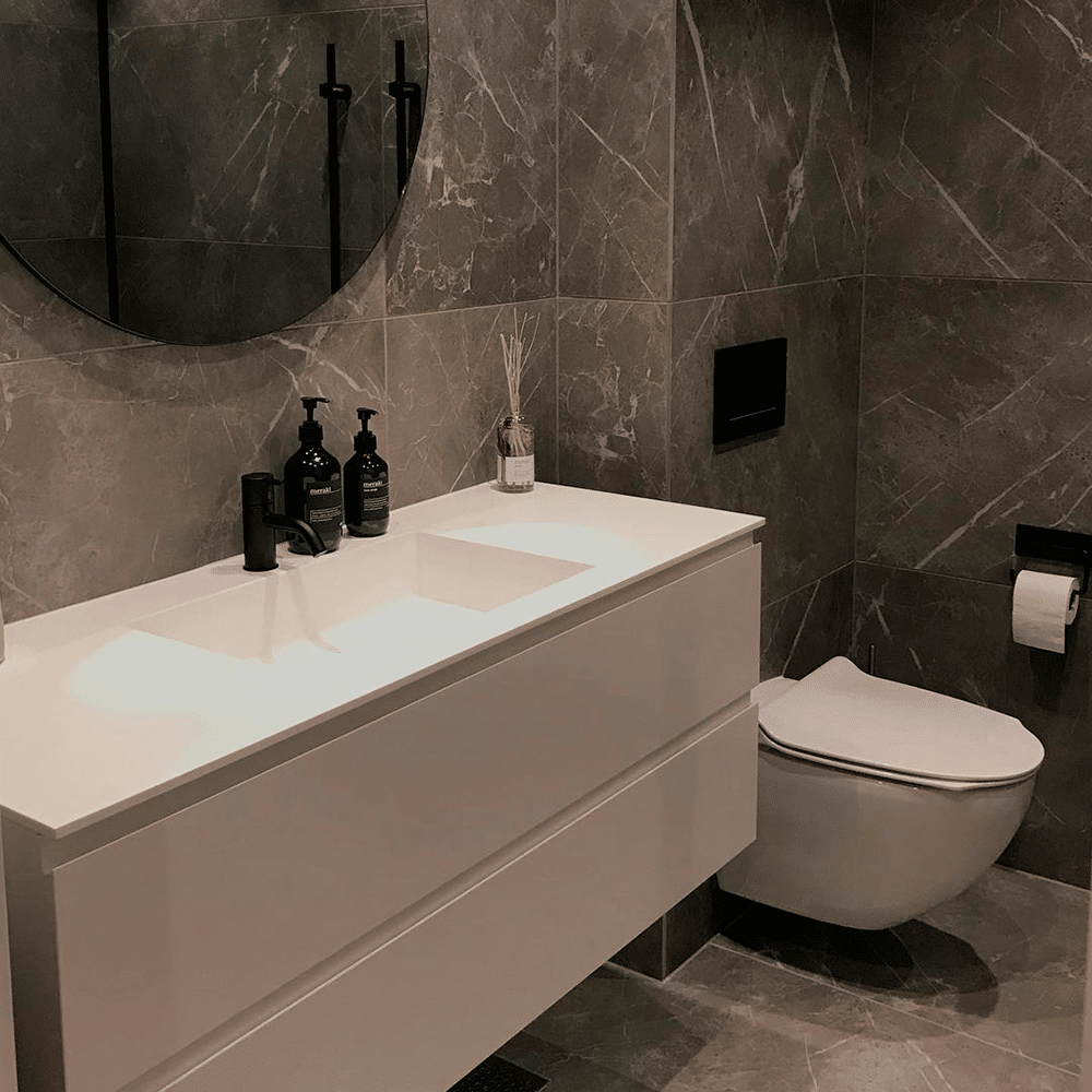 Per. Grey Silk Sokkelkant