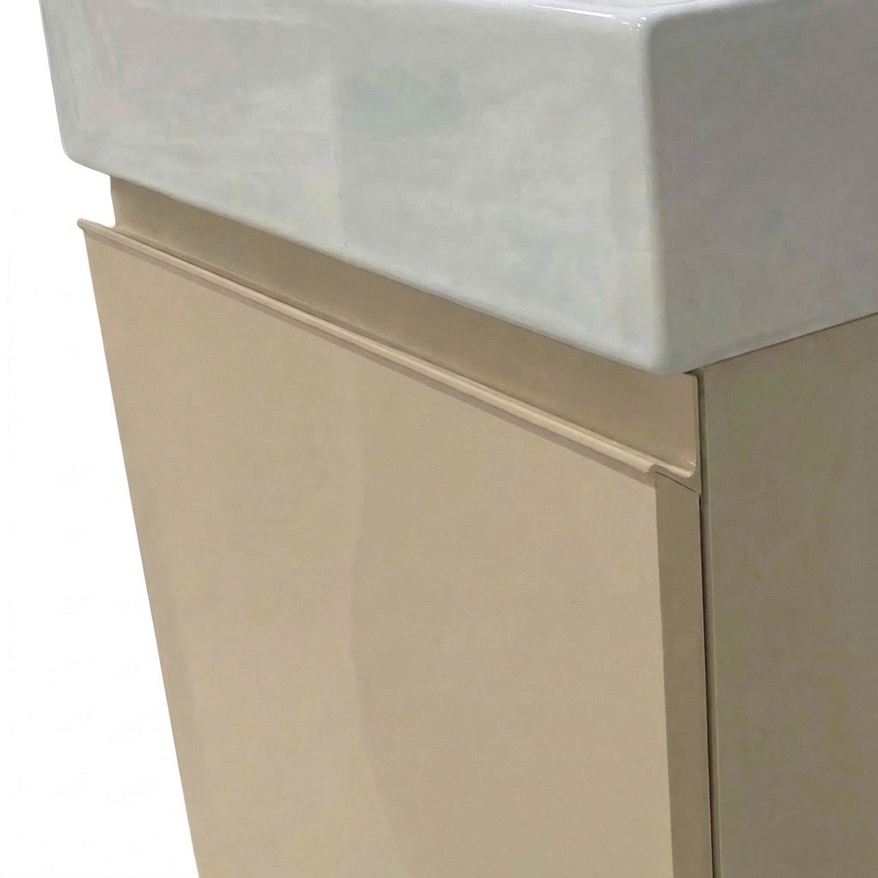 Milano Sahara 45 cm Badeværelsespakke – Badmøbel, Spejlskab & Scandtap