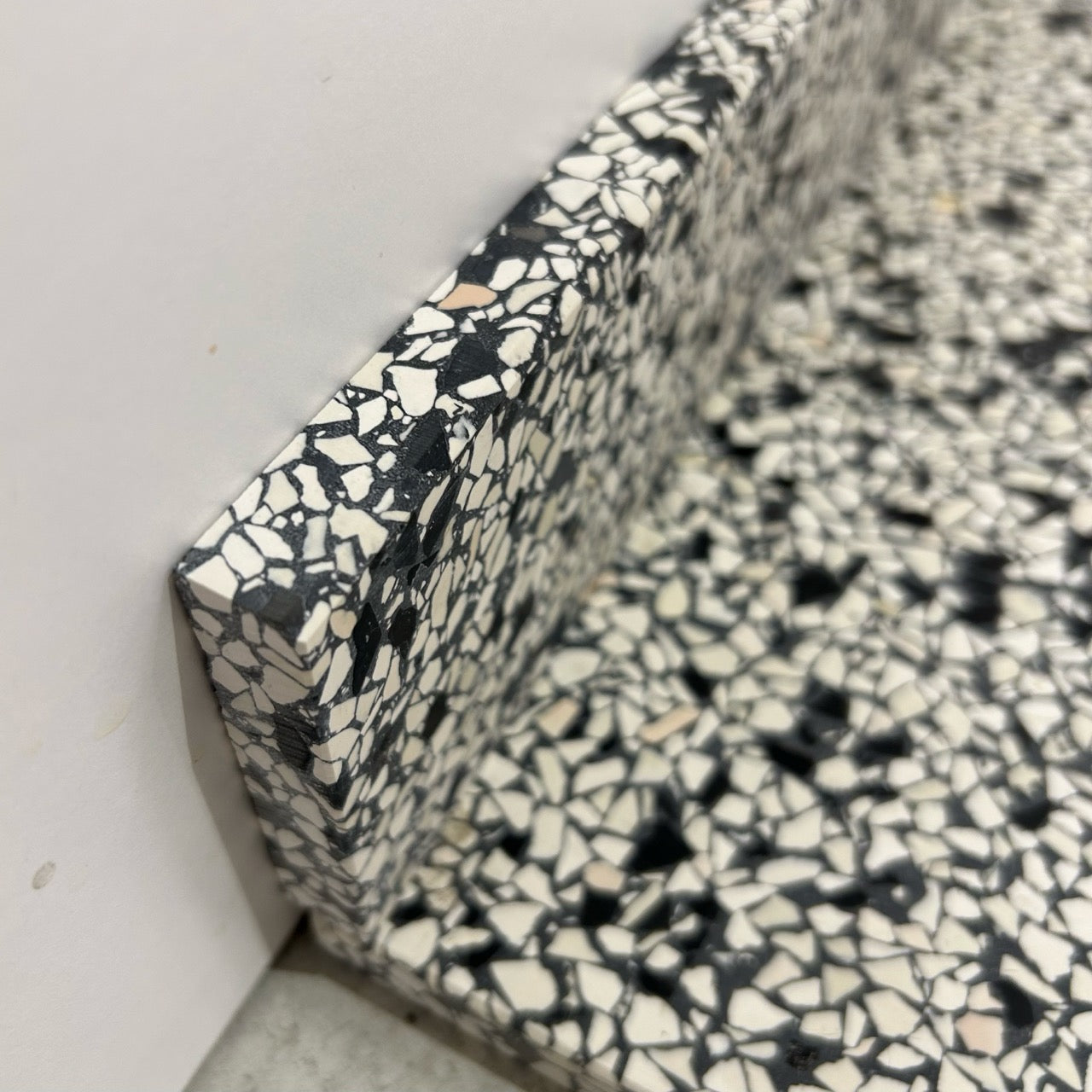 Terrazzo 8710 – 7,5 x 40 cm Sokkelkant