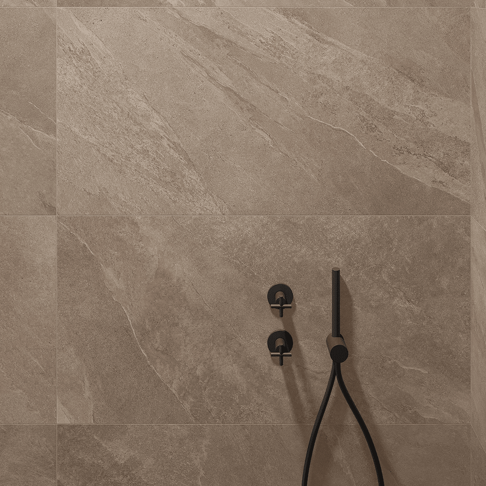 Ubiq flisen i farven Walnut